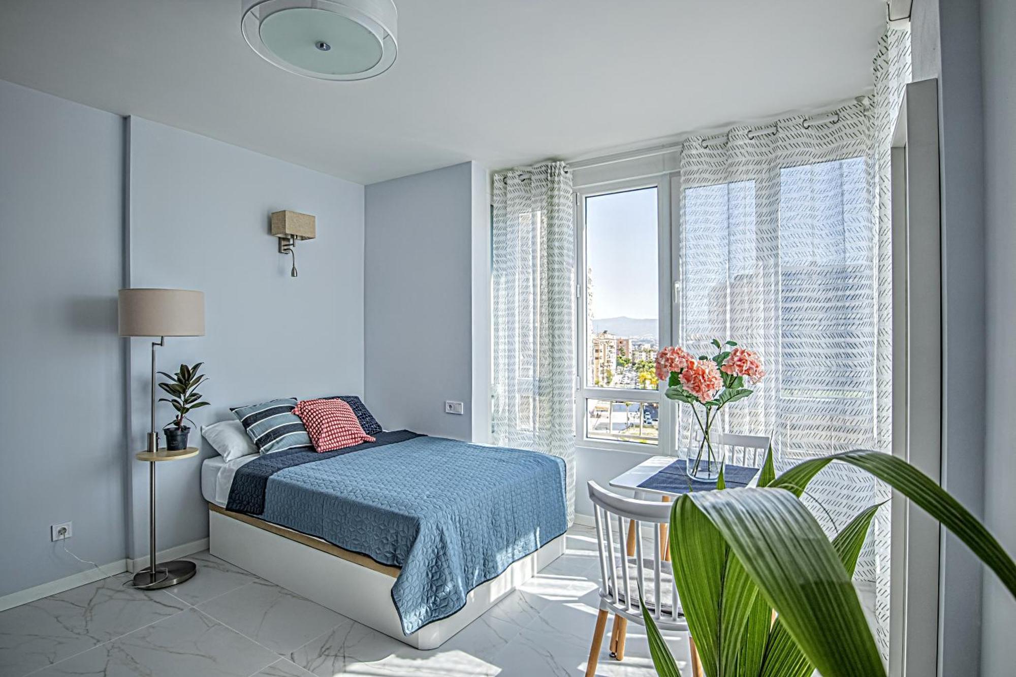 Elegant Studio With Pool And Seaview توريمولينوس المظهر الخارجي الصورة